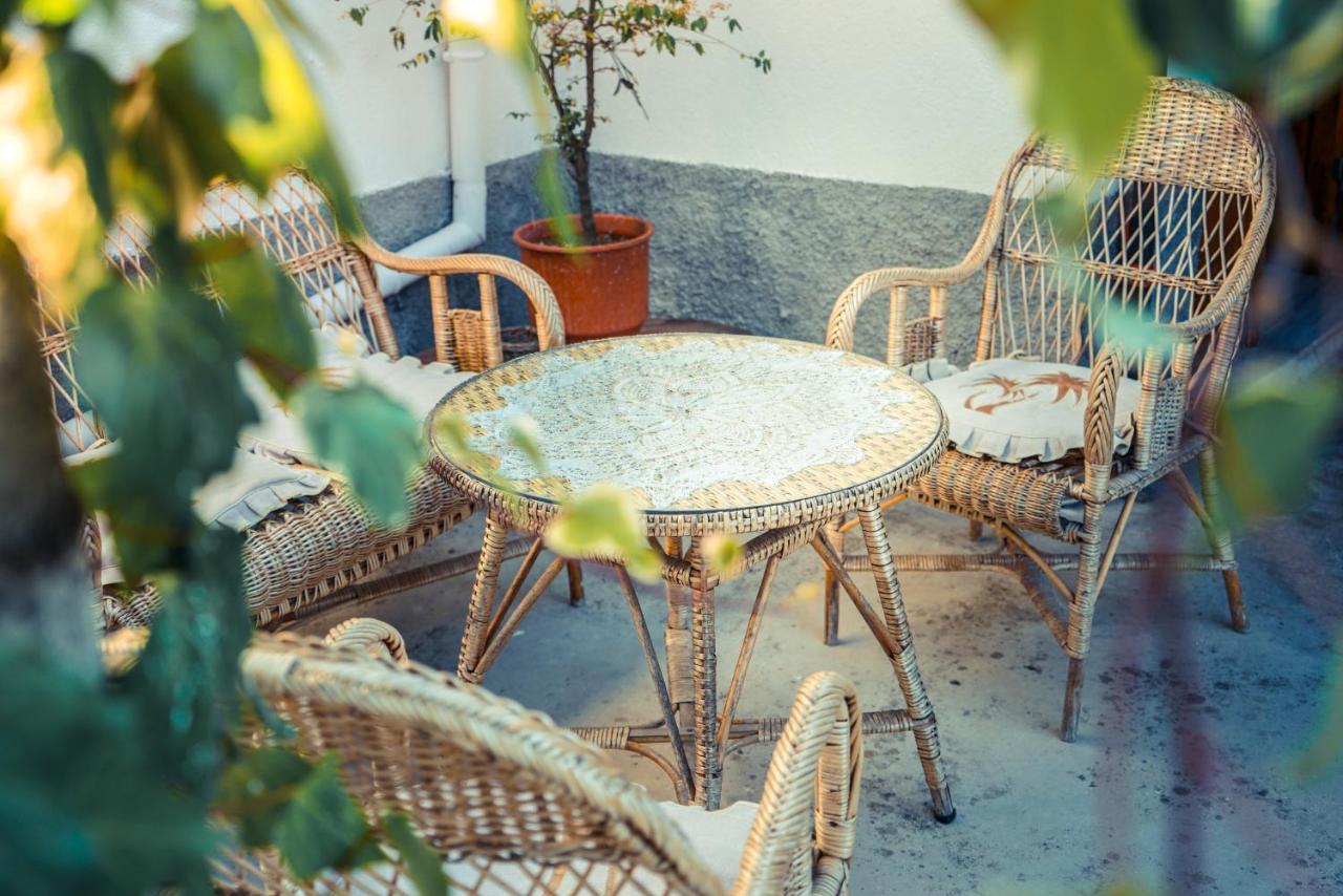 The Fir Gate Hotel Gjirokaster Exterior photo